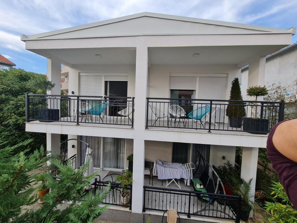 Apartments Tivat Exteriér fotografie